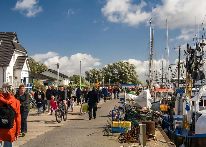 - Hiddensee 1 * Neuendorf (Hiddensee)